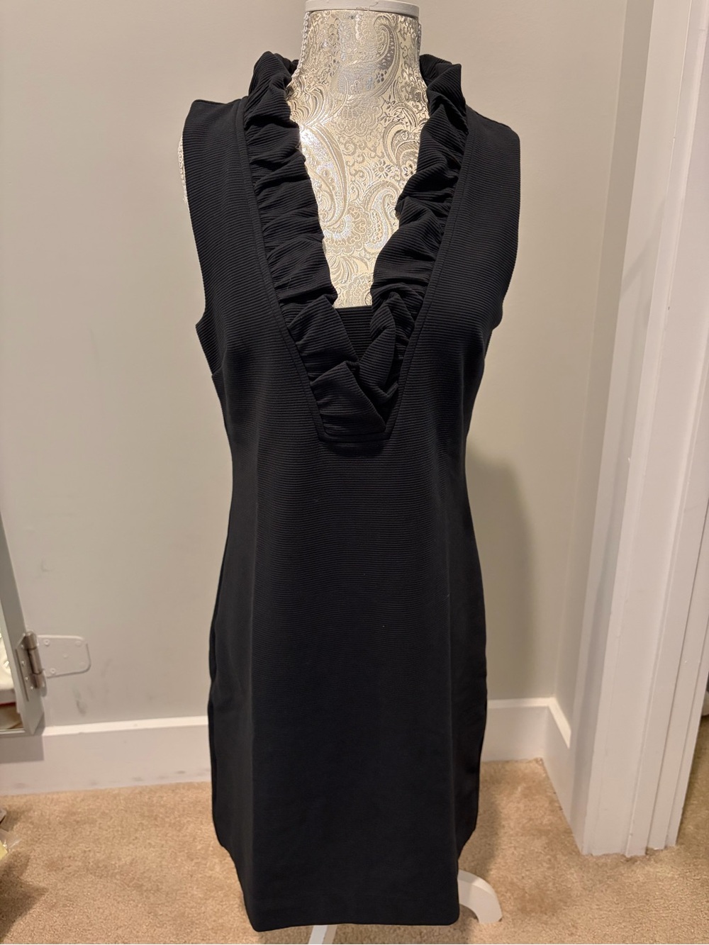 Lilly Pulitzer Black Sleeveless Ruffle V-Neck Mini Dress